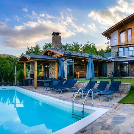 Вила Рустик / Villa Rustic Kyustendil ภายนอก รูปภาพ