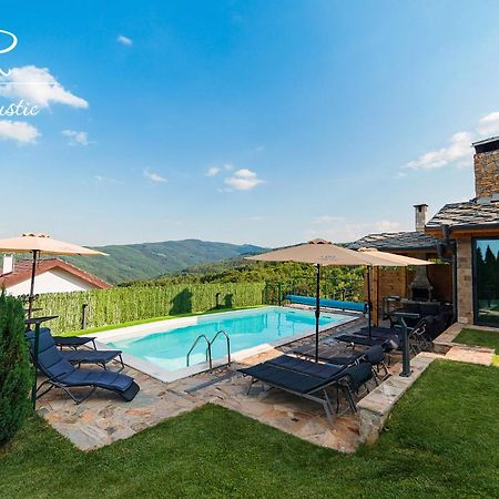 Вила Рустик / Villa Rustic Kyustendil ภายนอก รูปภาพ